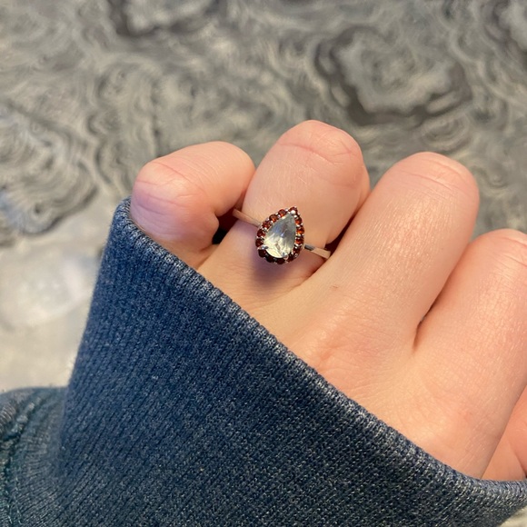 *Sold* Pear Shaped Garnet Halo Aquamarine Ring - Picture 8 of 8